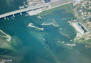 Building Photo - 3600 S Peninsula Dr