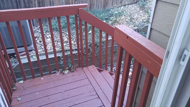 Foto del edificio - Charming 2BR Townhome in Thornton