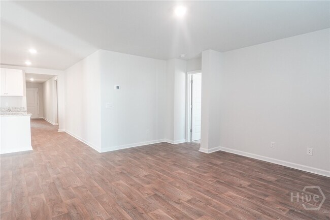 Building Photo - 511 Coconut Dr