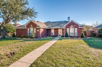 Building Photo - 105 Violet Dr