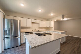 Building Photo - 5590 Timber Ln