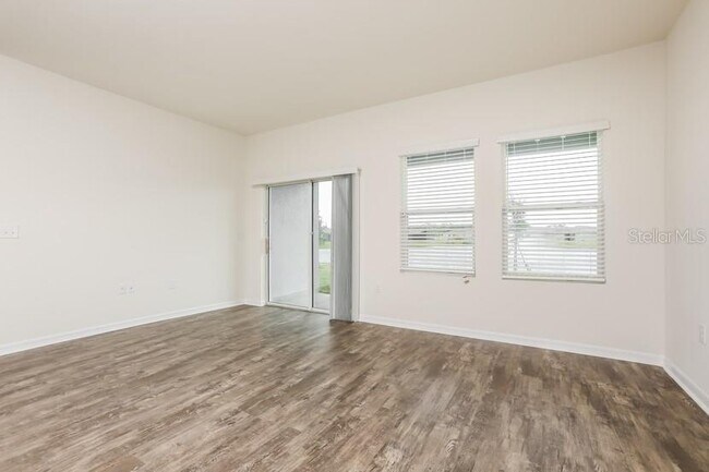 Building Photo - 3077 Neverland Dr