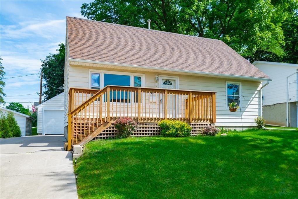 140 5th Ave, Marion, IA 52302 House Rental in Marion, IA