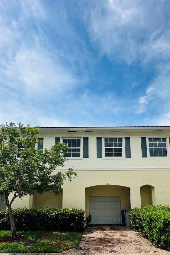 155 SW 7th Ct, Pompano Beach, FL 33060 Townhome Rentals in Pompano
