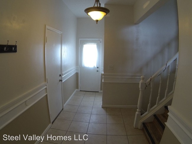 Building Photo - 4620 Rush Cir