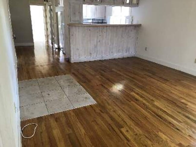 Building Photo - Downtown Sonora 1 bedroom (Duplex)