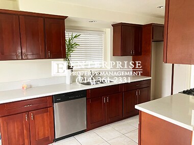 Building Photo - Spacious Home in Great Location (507 S. Sh...