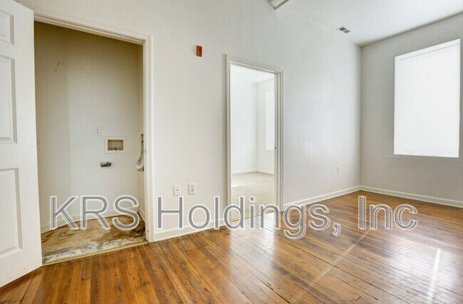 Foto del edificio - 1420 Hull Street Rd