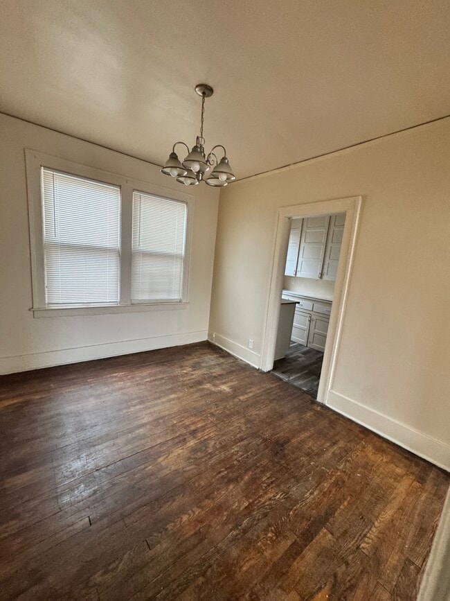 Foto del edificio - 10435 Fullerton Ave