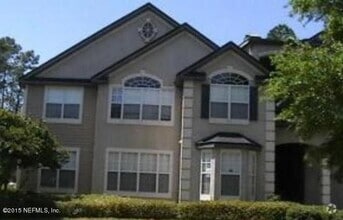Building Photo - 13810 Sutton Park Dr N
