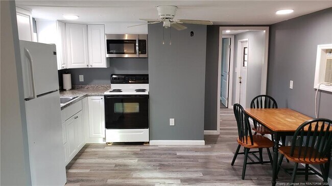 Foto del edificio - 342 Noble Dr