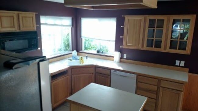 Building Photo - Home in Friendly Manhattan, Montana