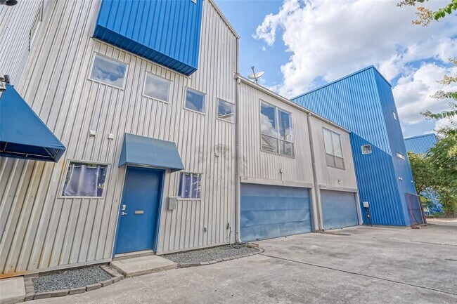 Foto del edificio - 1712 Drew St