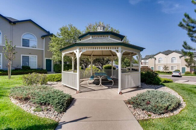 Foto del edificio - 3002 W Elizabeth St