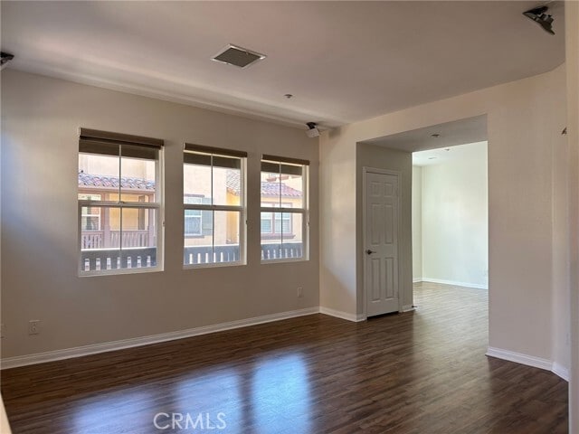 Building Photo - 216 Coral Rose