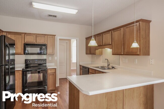 Foto del edificio - 8277 Wesley Woods Cir