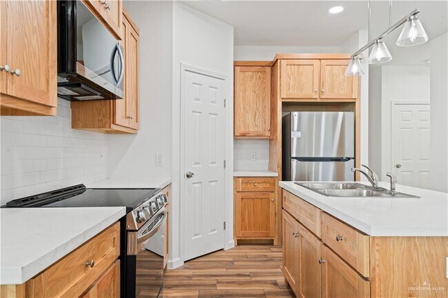 Foto del edificio - 10 E Viviana St