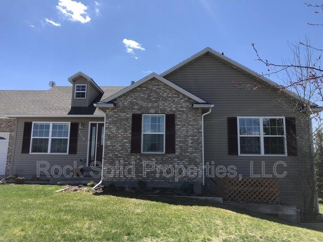 Building Photo - 7116 Aztec Dr