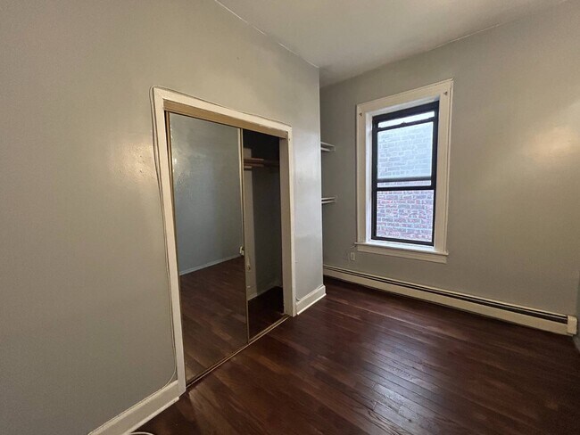Foto del edificio - 2680 Bailey Ave