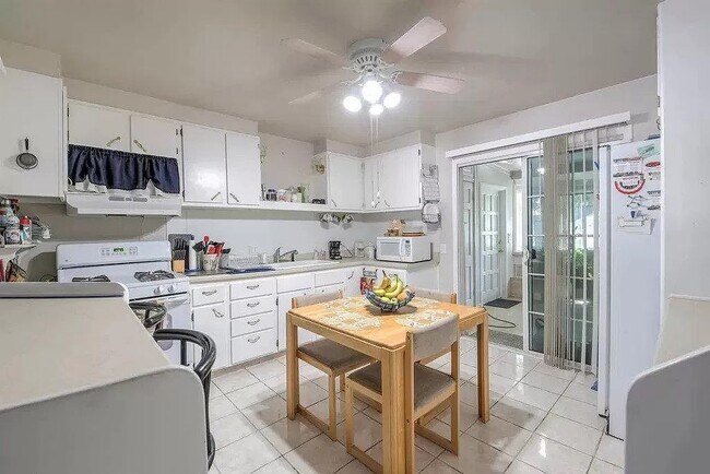 Foto del edificio - 2415 58th St