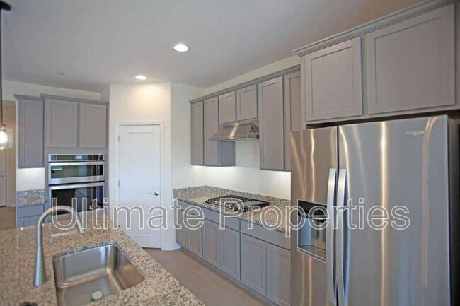Foto del edificio - 13251 W Dale Ln