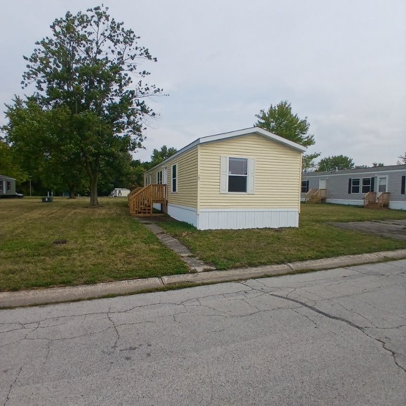 Primary Photo - 107 Palm View Dr