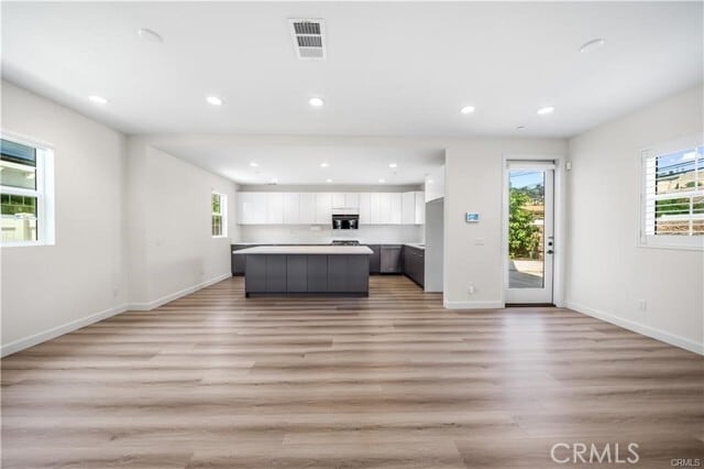 Building Photo - 1379 Point Loma Pl