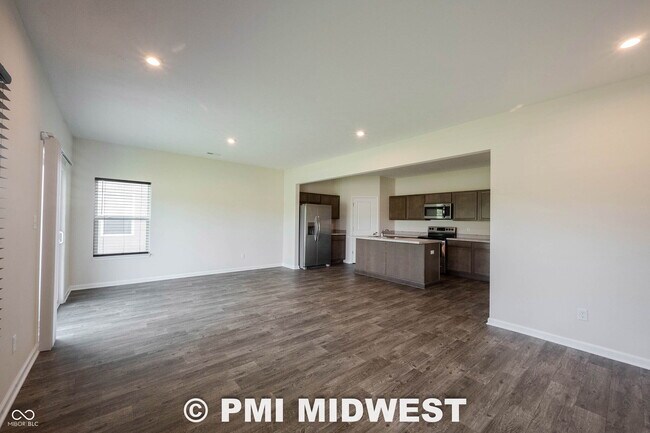 Foto del edificio - 10828 Penwell Wy