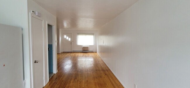 Living Space first floor - 550 Prospect St