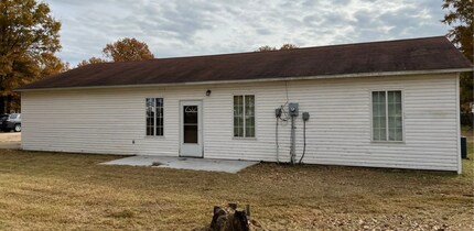 Building Photo - 1308 Barton Ln