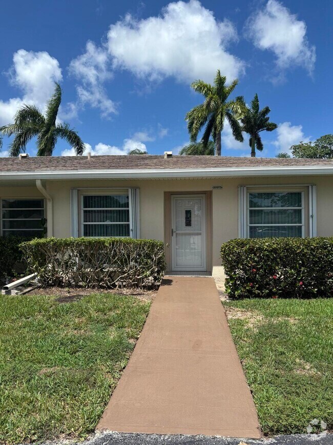 Building Photo - 20975 Covington Dr