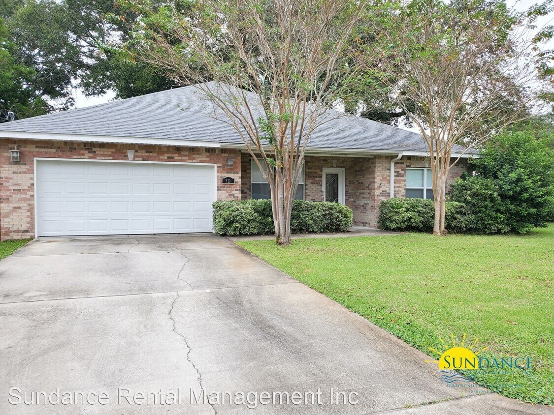 Primary Photo - 3 br, 2 bath House - 311 Stacy Circle