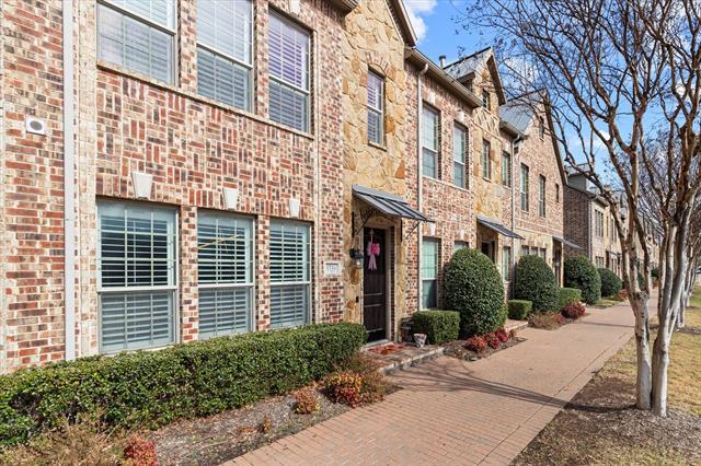 Foto del edificio - 5759 Headquarters Dr