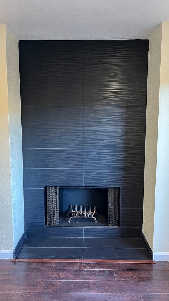 Foto del edificio - 46868 Fernald Common