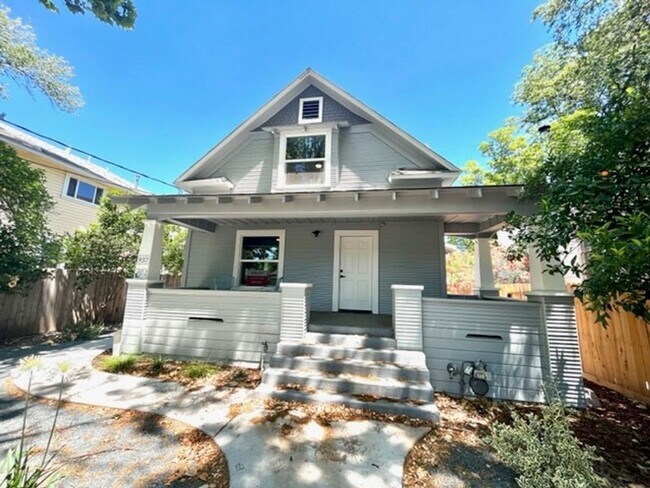 Foto del edificio - **Reserve for Summer 2026** Great Chestnut Street Property