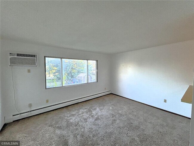 Foto del edificio - 539 S Wasson Ln