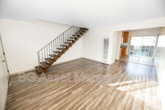 Building Photo - 1640 Barrus Ave