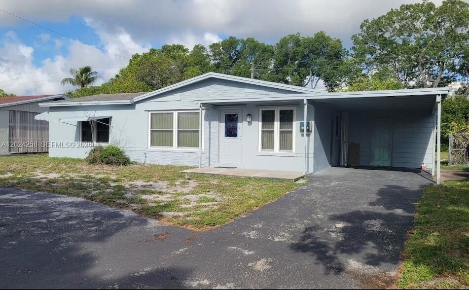 Building Photo - 4841 NW 10th Terrace