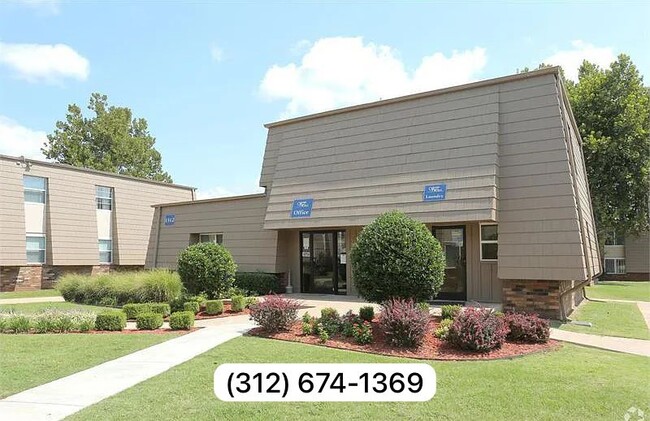 Building Photo - 1409 N Midwest Blvd