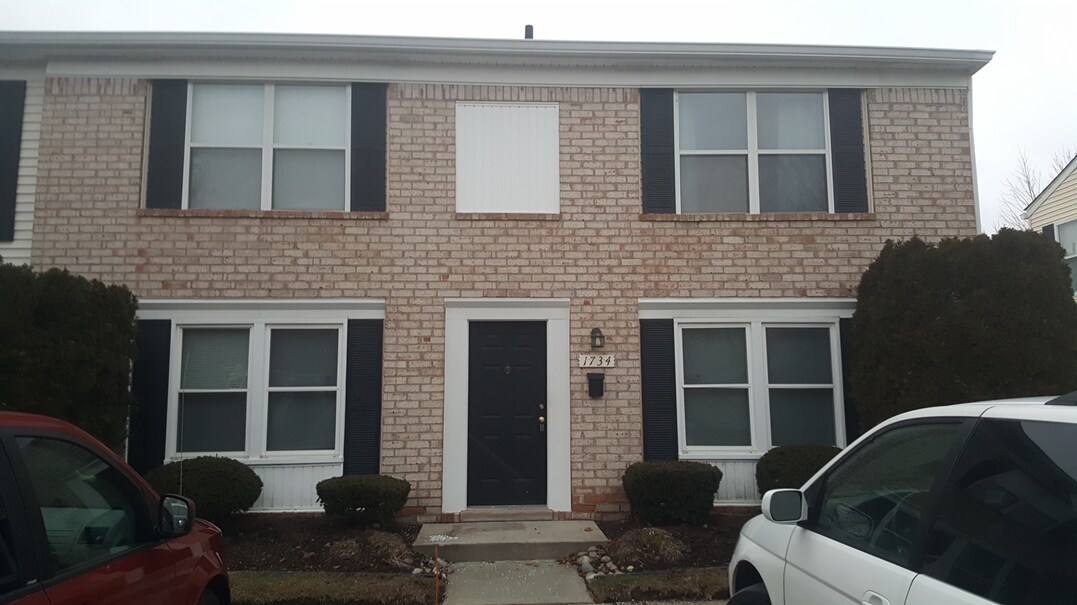 1734 Orchard Dr Unit 0, Canton, MI 48188 Condo for Rent in Canton, MI