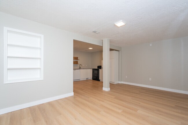 Foto del edificio - 2527 Porter Ave