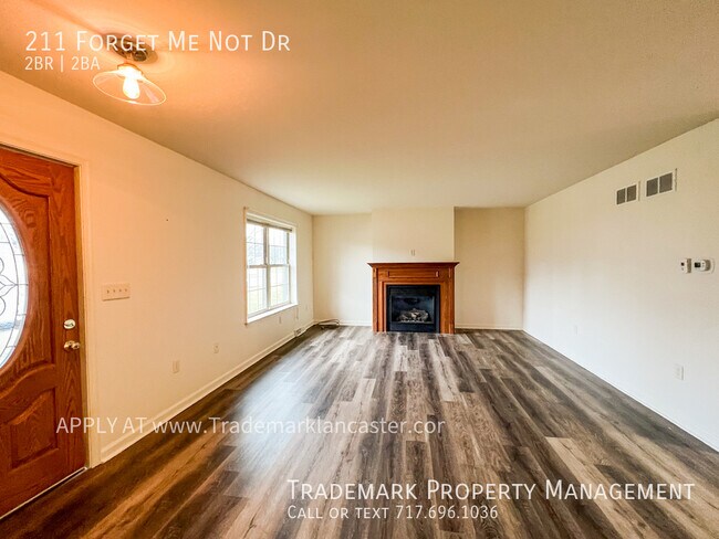 Building Photo - Nice 2 Bedroom Rancher