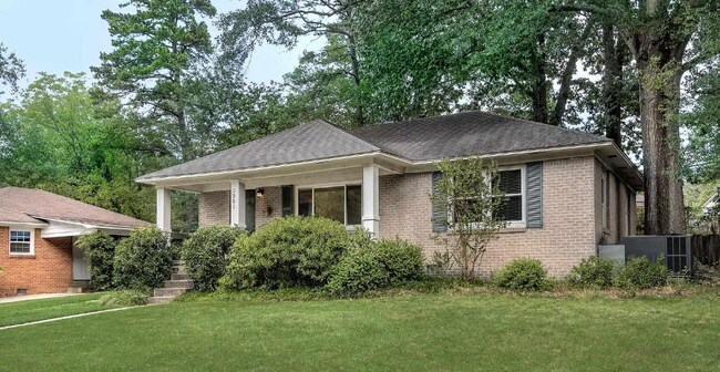 Foto del edificio - 1201 Pine Valley Rd