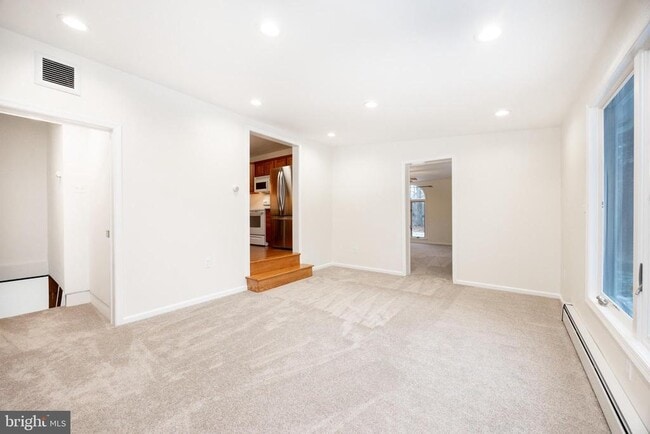 Foto del edificio - 5816 Upper Ridge Rd