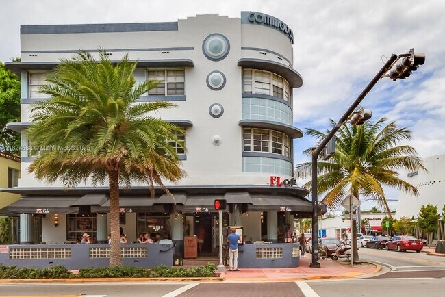 Foto del edificio - 1360 Collins Ave