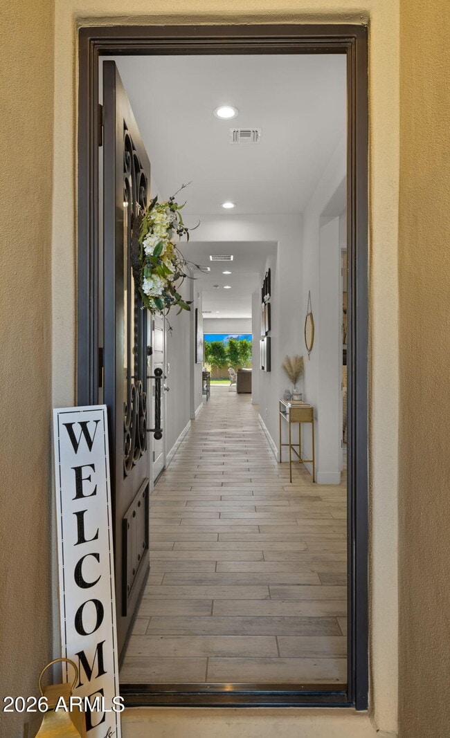 Foto del edificio - 21514 N 58th St