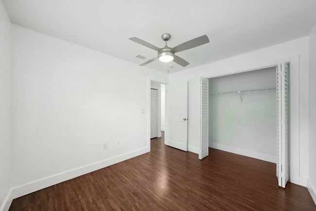Large Closet - Gandy Parkside Apartments