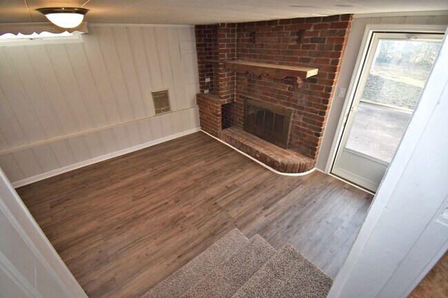 Foto del edificio - 3BR+bonus room home in North Murfreesboro, one level, Siegel Middle & High!