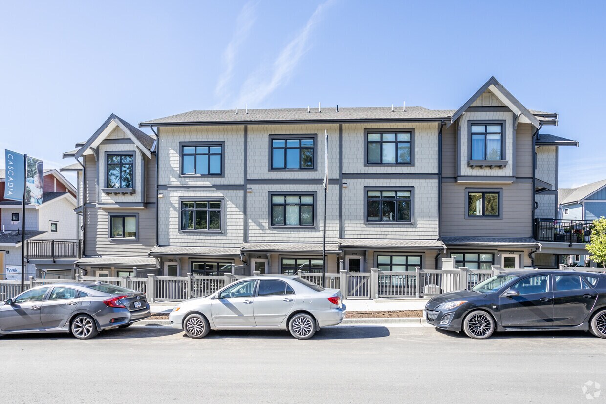 Building Photo - Cascadia