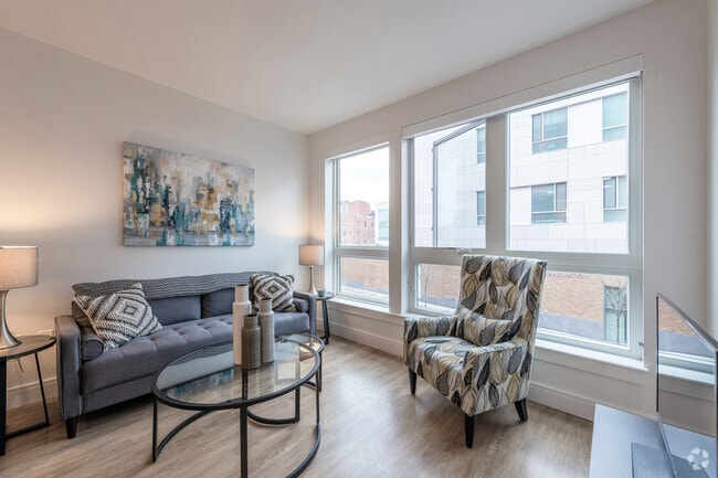 Interior Photo - Chestnut Commons